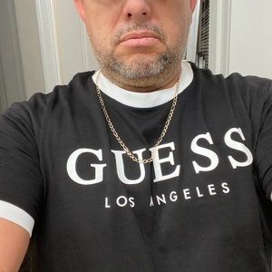 Meet your Posher, Javier